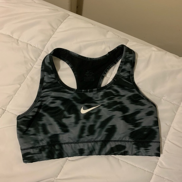 Dri-FIT Swoosh Sports Bra - Picture 1 of 2